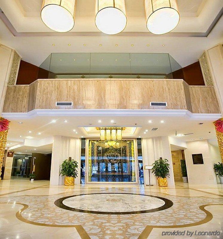 Minshan Lhasa Grand Hotel Chengdu Buitenkant foto