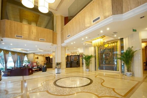 Minshan Lhasa Grand Hotel Chengdu Buitenkant foto